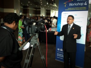 Jornalista halo intervista ho Ministru Administrasaun Estatál, Jorge Teme kona ba PNDS