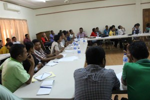 Partisipantes enkontru kordenasaun rona hela apresentasaun husi ekipa komunikasaun PNDS