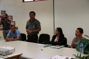 Sr. Jose S. Tito Barreto, hanesan Diretor CNEFP, hato'o hela lia menon ba partisipantes sira molok atu fahe malu