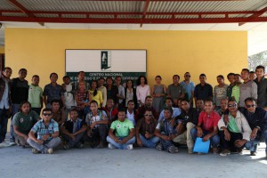 Foto hamutuk hafoin remata intrega serfikadu ba partisipantes sira