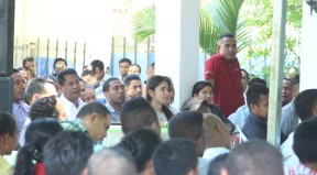 Funsionariu PNDS tantu nasional nomos distritu rona hela apresentasaun husi diskusaun ne'ebe ekipa ida-idak hala'o.