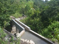 Ponte Kanal ba Irigasaun iha Suku Tiarlelo Postu Administrativo Atsabe, Munisipiu Ermera