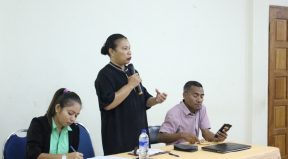 Diretora PNDS NAsional Dulce Guterres Junior, Aprezenta Kona-ba Mata Dalan (GUIA) Implementasaun Jéneru no Inkluzaun Sosial iha Siklu PNDS