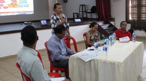 Diretora PNDS, Dulce Guterres Junior, fahe informasaun konaba lala'ok implementasaun PNDS iha Teritoriu Timor Leste