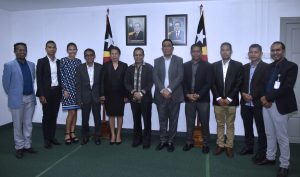 Primeiru Ministru RDTL, Taur Matan Ruak Vice Ministru MAE, Diretor Geral Dezentralizasaun Administrativa, Diretora Nasonal PNDS, no Ekipa Hasai Letratu Hamutuk.
