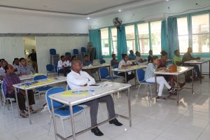 Partisipante Sira Antuasiasmu Rona Esplikasaun Husi Formador Sira Husi Yayasan Bintang Timur Kupang, Indonesia.