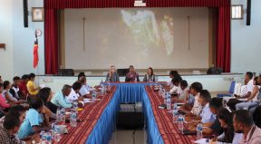 Vice Ministro e Ministru Ezersisiu Administrasaun Estatal, Abilio José Caetano, Hala'o Intervensaun iha Enkontru Kordenasaun ba Funsionariu PNDS iha Salaun Katedral, Dili.