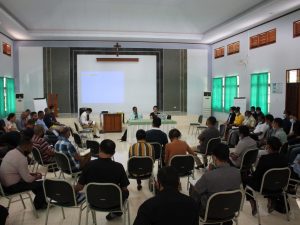 Diretora PNDS, Dulce Guterres Junior Akompanha husi Reprejentante Partisipa sr. Abilio de Araujo halao abertura ba Refreshing Treinamento POM