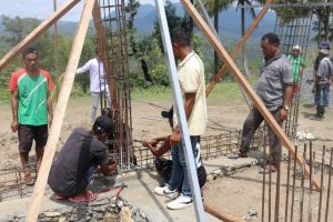 Sekretariu Ezekutivu PNDS, observa direta konstrusaun Kapela.