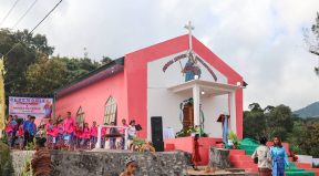 Kapela Maria Auxiliadora Ne'ebe Inagura husi Ministru Administrasaun Estatal, Tomás do Rosario Cabral, Suku Builo, Postu Administrativu Ossu, Munisipiu Viqueque.