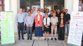 Foto hamutuk Sekretáriu Tekniku Programa Nasional Dezenvolvimentu Suku ho Parseiru husi PARTISIPA.