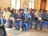 2. Xefe suku listen to the presentation about PNDS