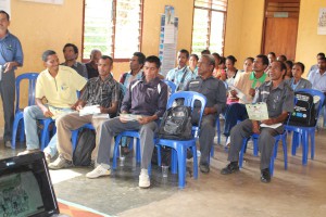 2. Xefe suku listen to the presentation about PNDS