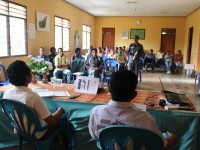 2. Xefe suku listen to the presentation about PNDS