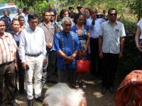 President of the OASER Authority with his team welcoming by community by traditional ceremony