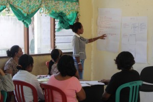 The participants presenting their views on the training